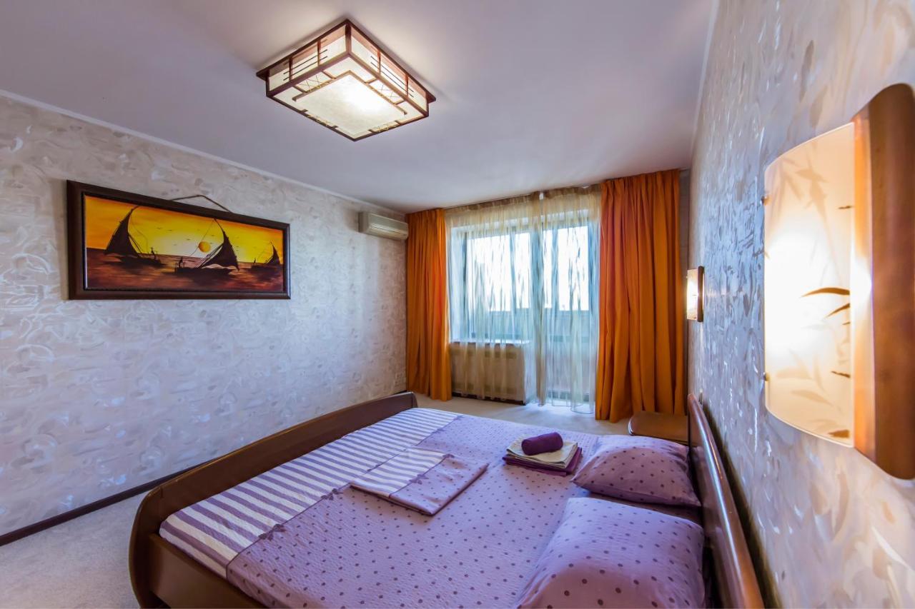 Two-Room Apartments On Maidan Nezavisimosti 基輔 外观 照片