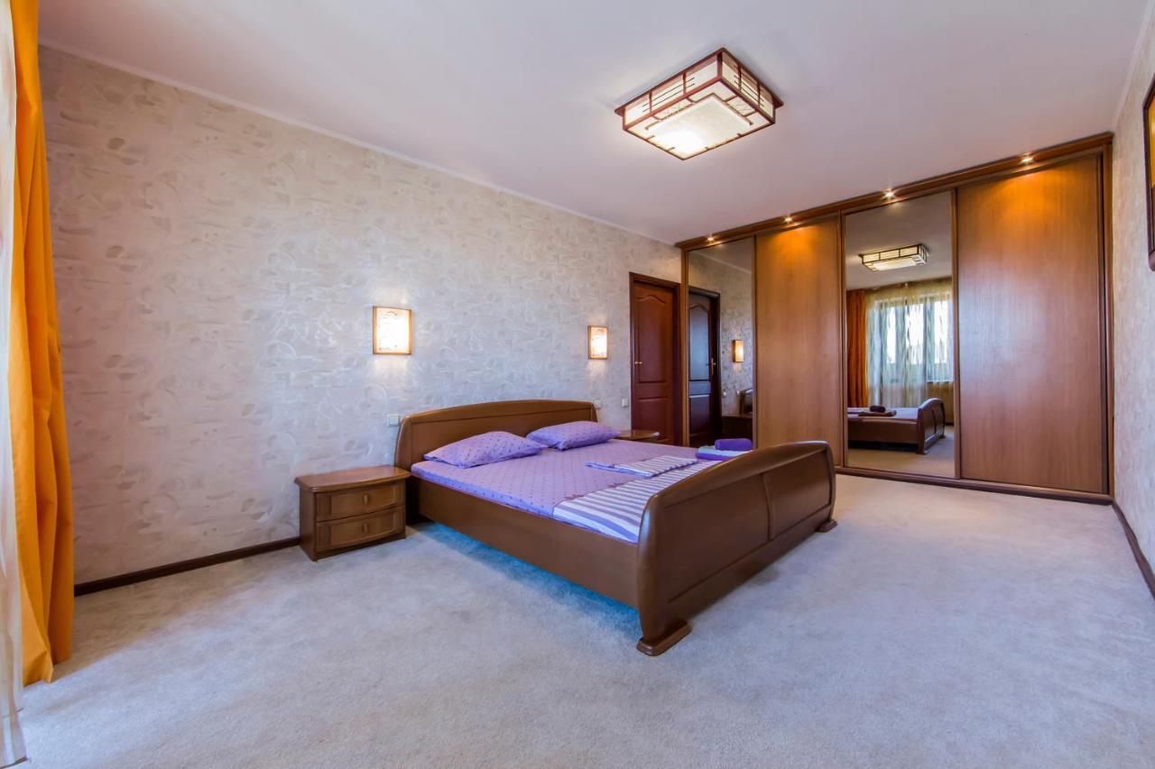 Two-Room Apartments On Maidan Nezavisimosti 基輔 外观 照片